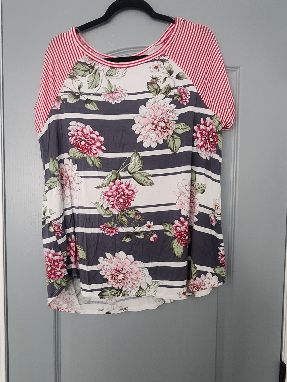 Women's Floral Stripe Raglan Top - Pink & Navy
